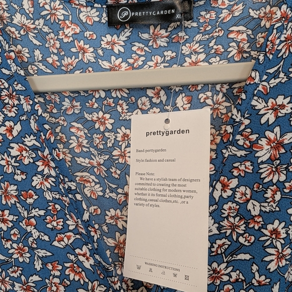 LOT of 4 floral wrap dresses, sized XL - Picture 7 of 16